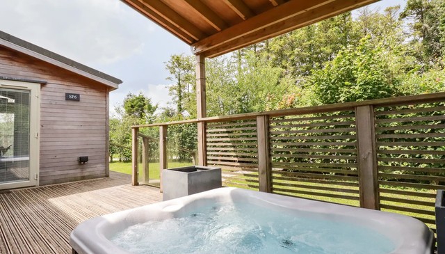 Cornwall Hot Tubs