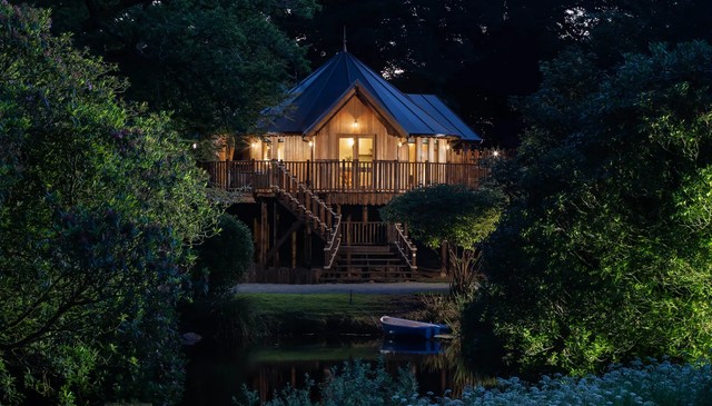 Cornwall Lodges