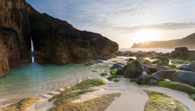 10 Secret Beaches in Cornwall