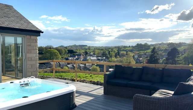 Hot Tub Cottages Peak District