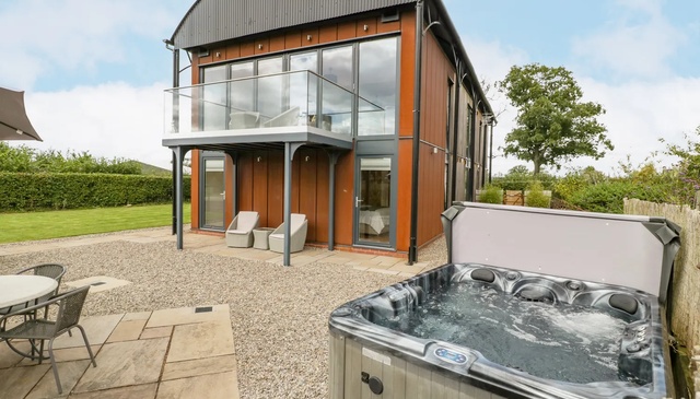 Luxury Cottages Herefordshire 