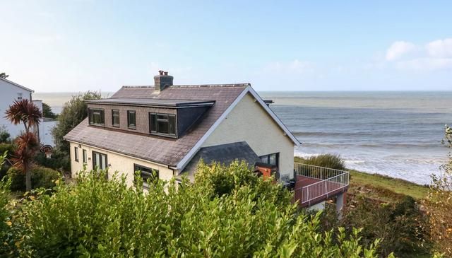 Coastal Cottages Wales 