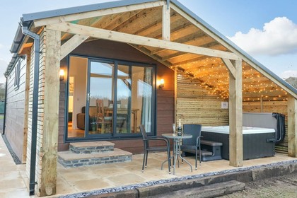 Steam Mill Lodges