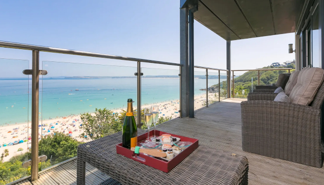 Coastal Cottages in Cornwall