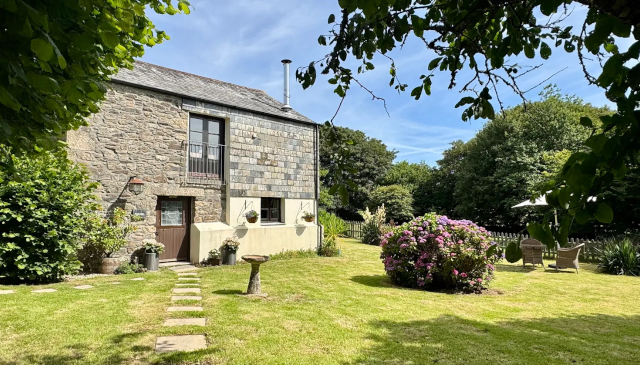 Dog-Friendly Cottages South Cornwall
