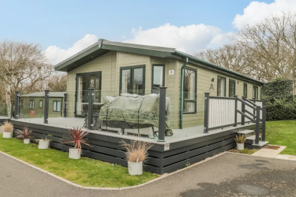 New Forest Lodge Park