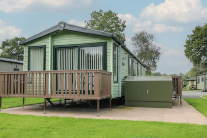 Pearl Lake Country Holiday Park