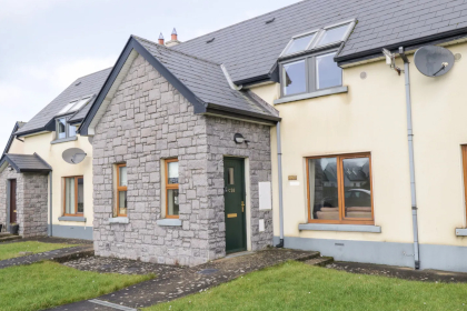 Cahermore Holiday Village