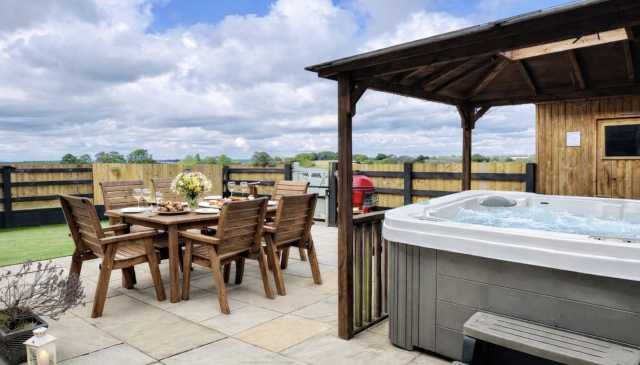 Northern Ireland Cottages with Hot Tubs