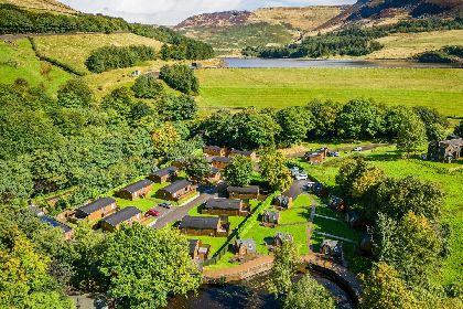 Dovestone Holiday Park