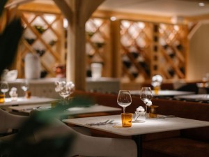 The Oak Room Restaurant