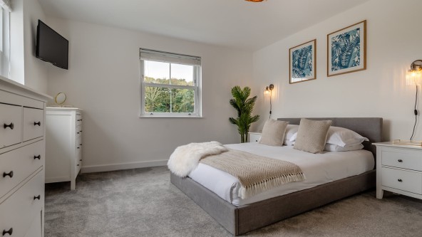 Landal Leycroft Valley Bedroom