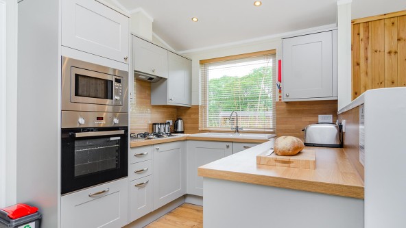 Rockingham Forest Kitchen