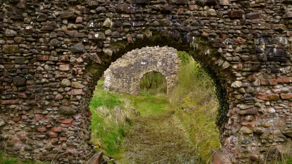 Lochmaben Castle