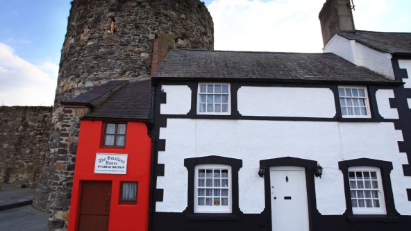 Smallest house in Great Britain