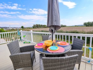 Decking at Lawi39