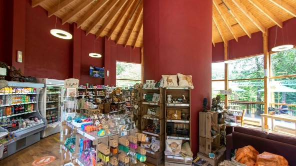 Strathyre Shop