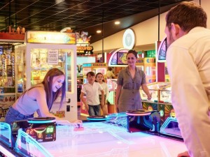 Arcades Family