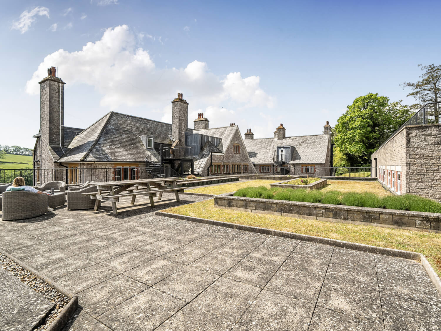 Harcombe House - Outdoor Terrace