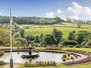 Harcombe House - Fountain & Surrounding Countryside