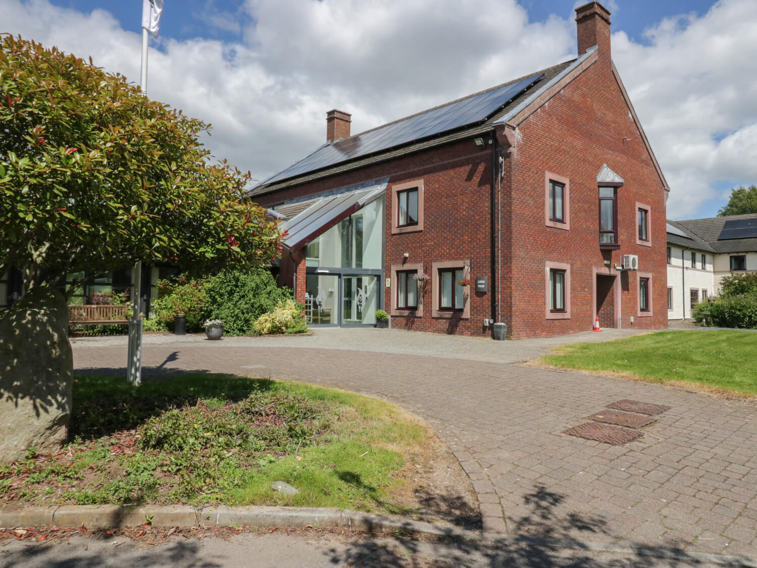 Jubilee House - Entrance