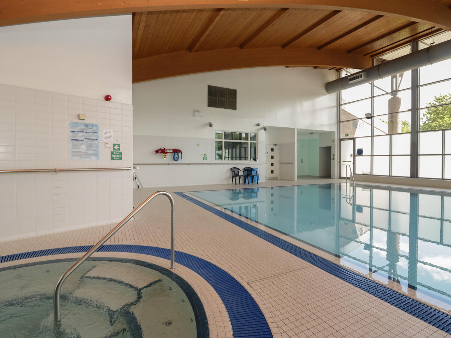 Jubilee House - Swimming Pool