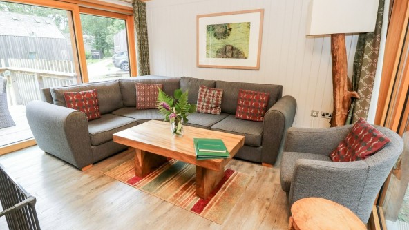 Bunrbake Living Space