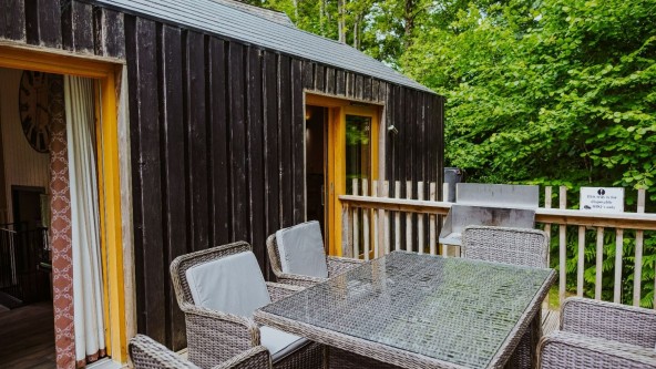 Outdoor Seating Burnbake Lodges