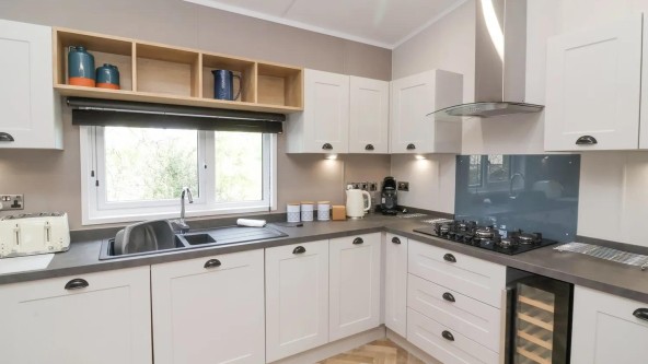 Kitchen in Manleigh Park Lodge