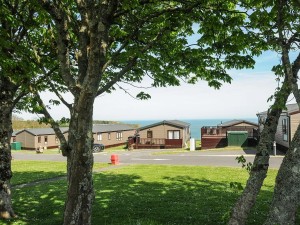 Lodges Overlooking the Sea