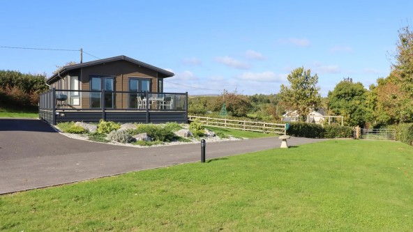 Twelve Oaks Farm Lodges