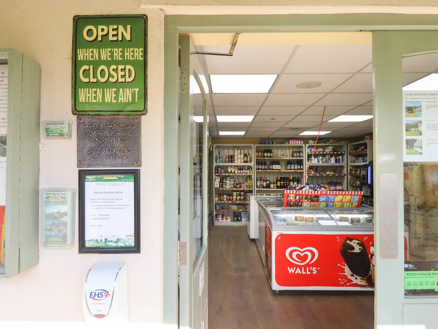 Shop Twelve Oaks Holiday Park