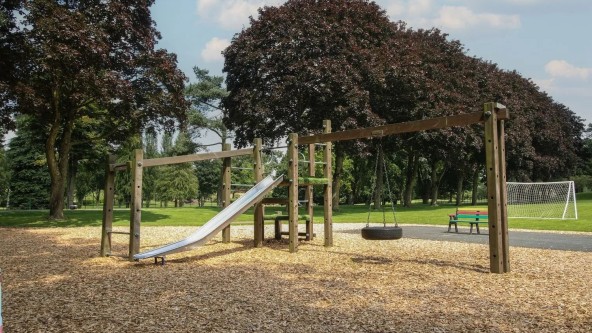Play Park Pearl Lake