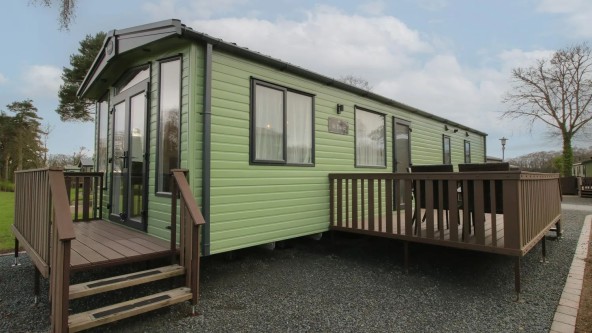 Pearl Lake Country Park Lodge
