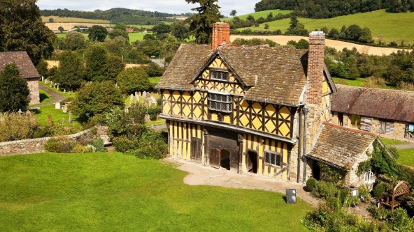 Stokesay Castle