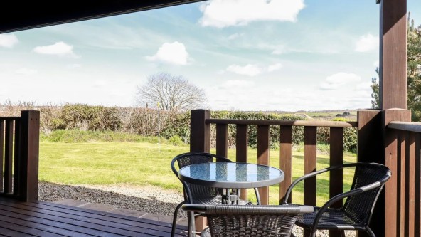 Decking Tregullon Holiday Park