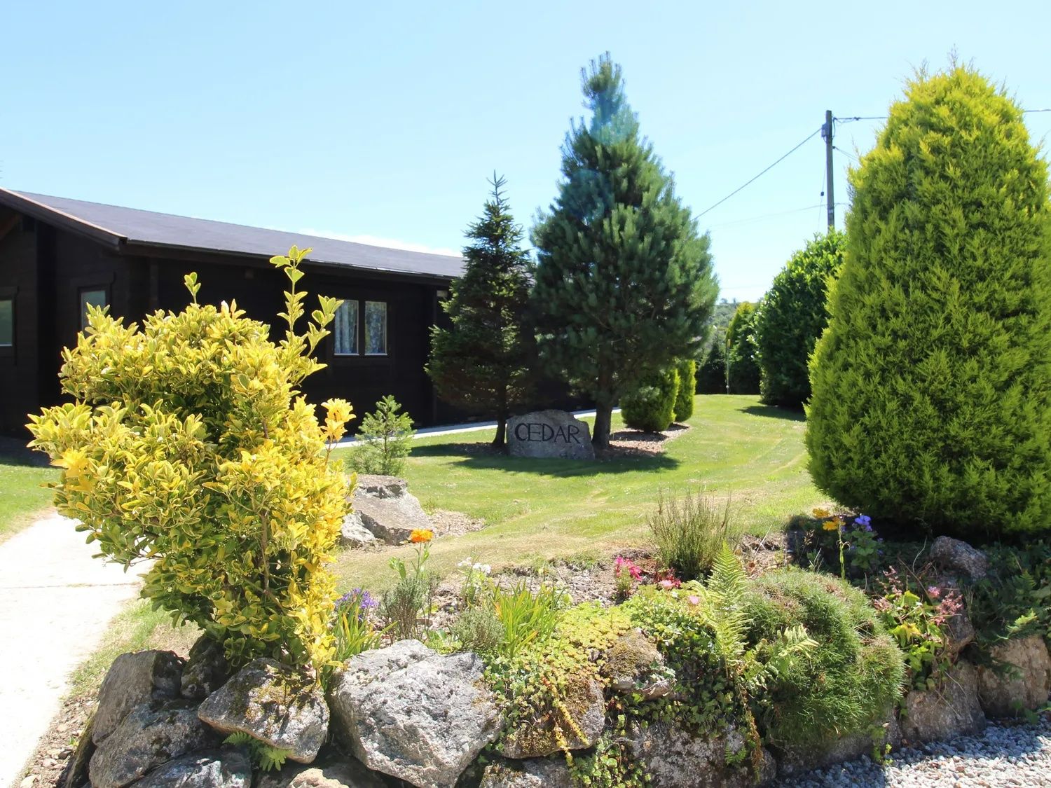 Tregullon Lodges
