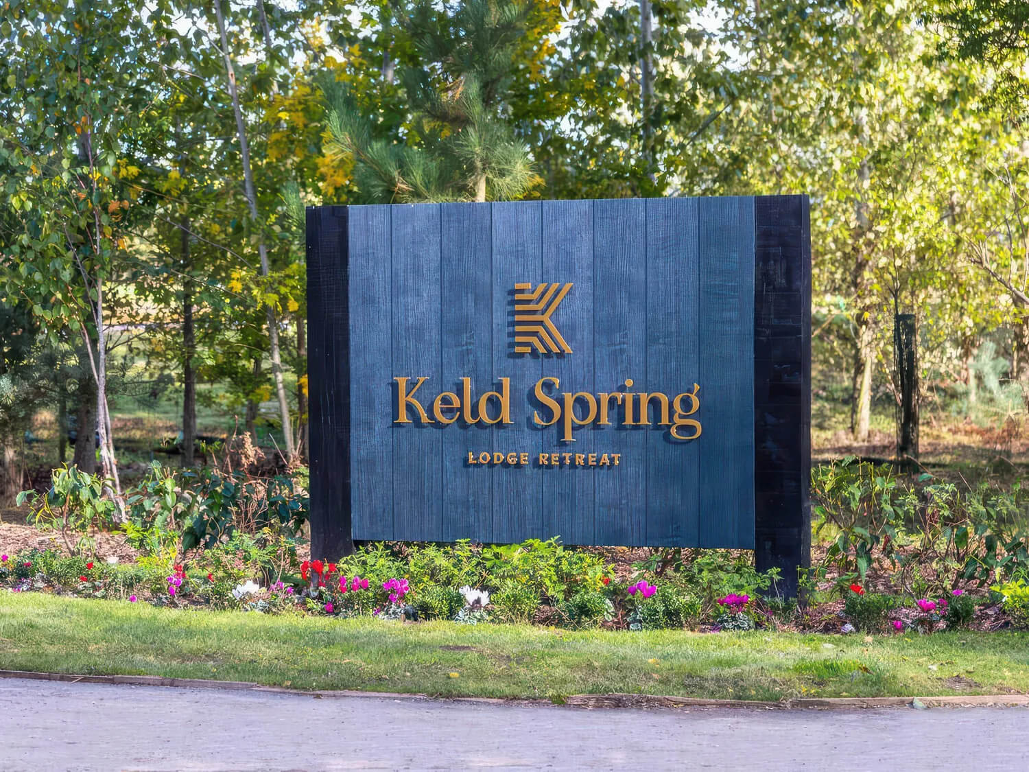 Keld Spring Lodge Retreat - Entrance Sign