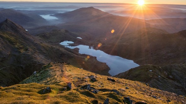 Sunrise from the top of Snowdon