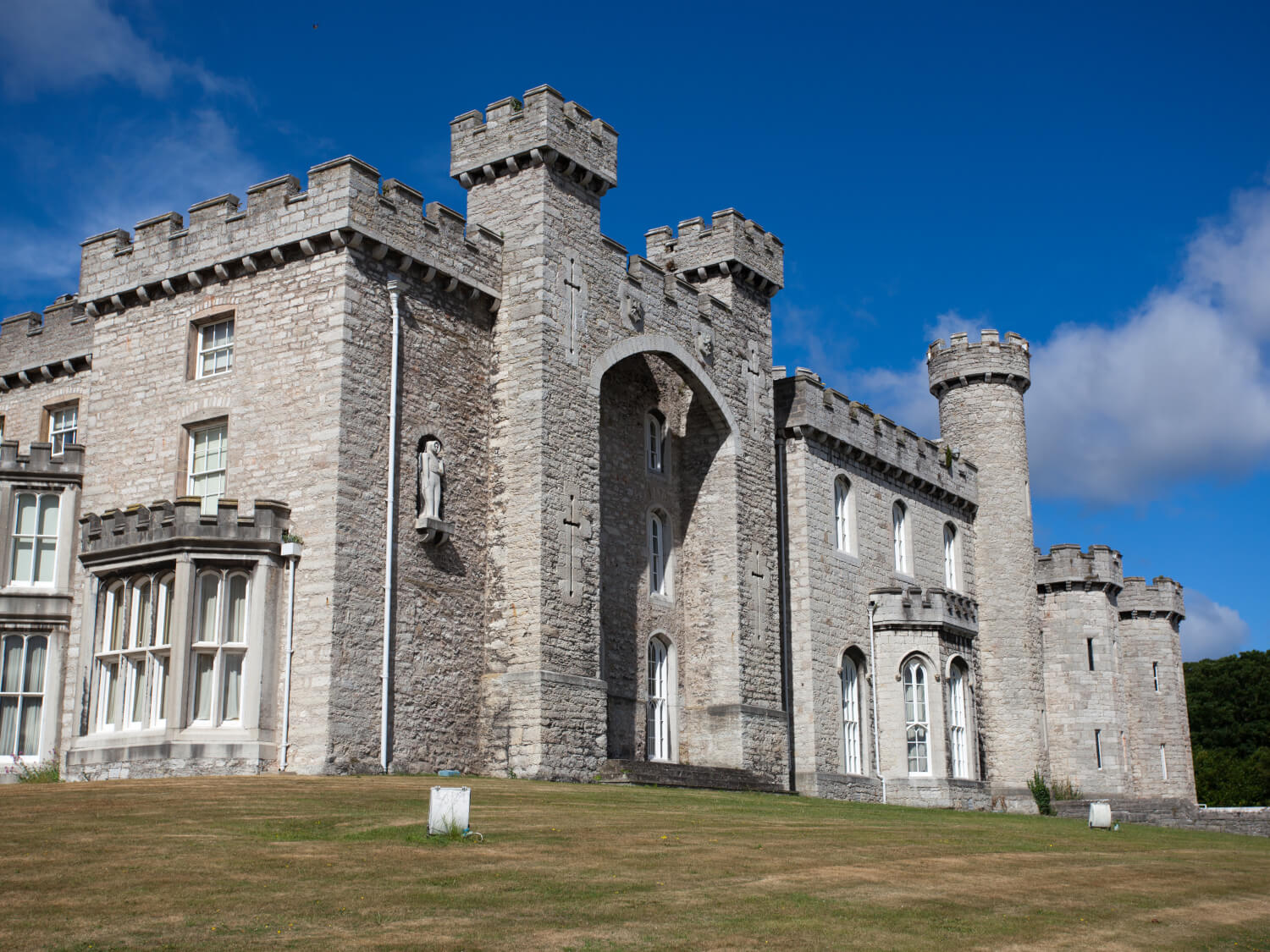 Bodelwyddan Castle