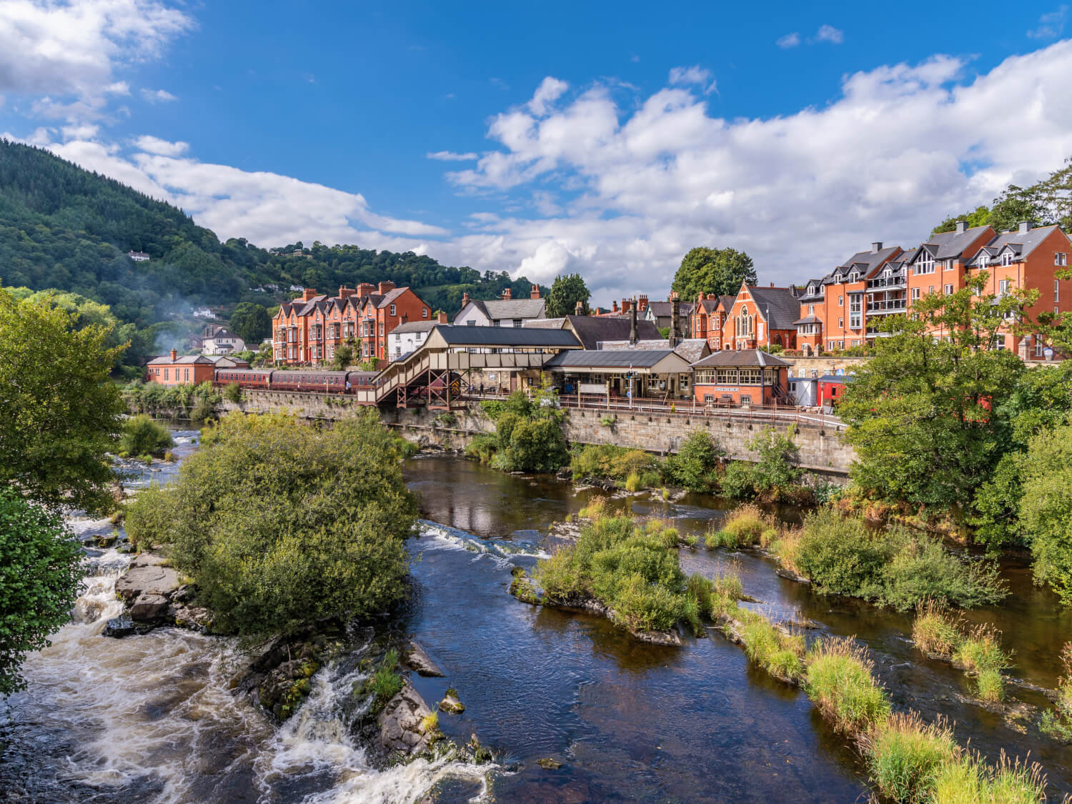 Llangollen and the River Dee