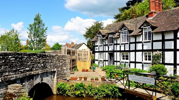Eardisland Village