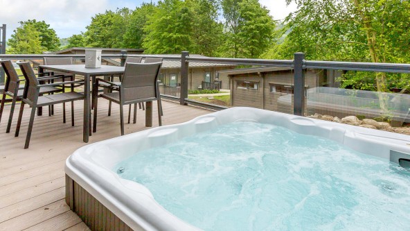 Landal Aysgarth Hot Tub