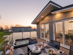 Bude Coastal Resort Decking