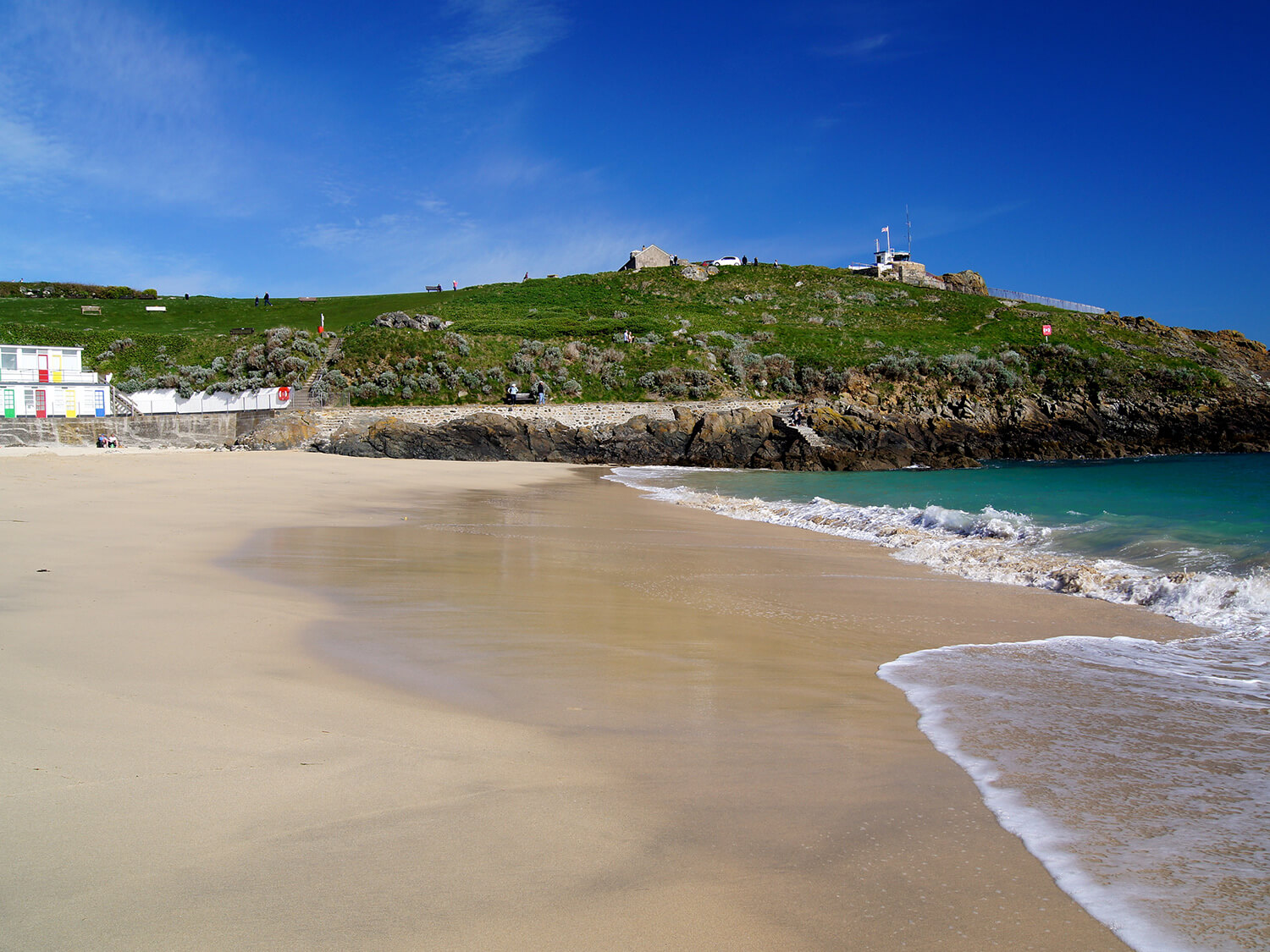 Porthgwidden Beach