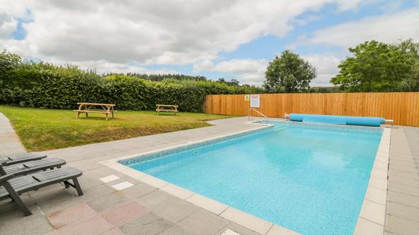Outdoor Swimming Pool